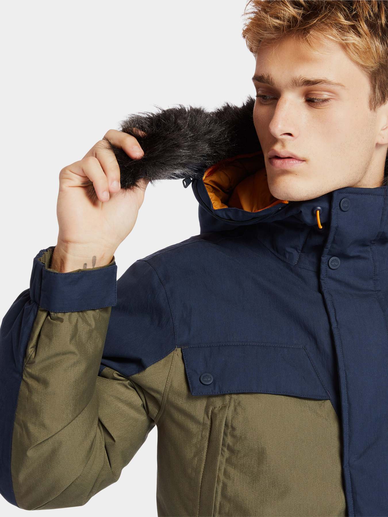 Куртки та дублянки Timberland Outdoor Heritage Expedition модель TB0A2CVEZ24 Фото