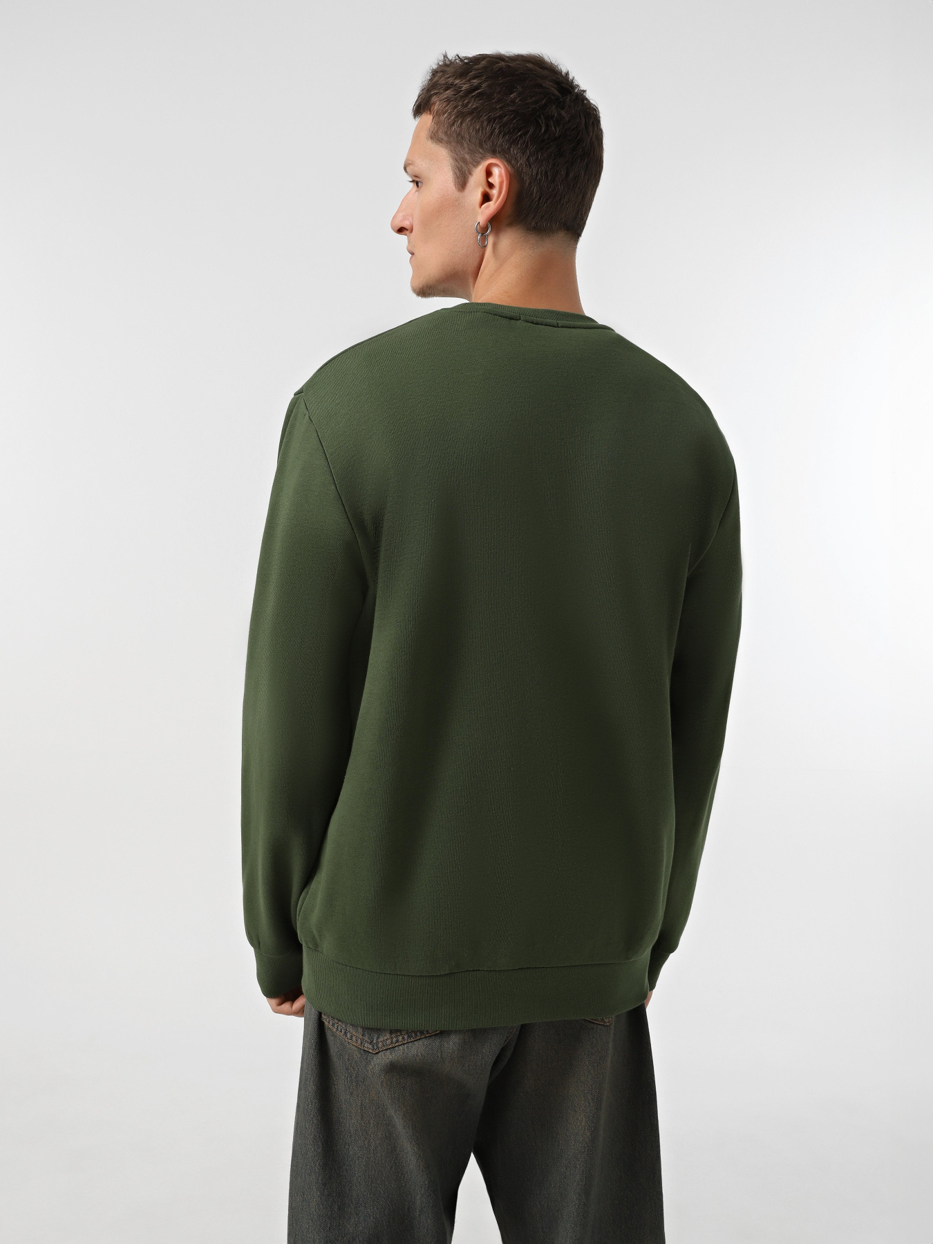 Худі та світшоти Timberland Woven Badge Crew Neck модель TB0A6UHJEIN Худі та світшоти Timberland Woven Badge Crew Neck модель TB0A6UHJEIN Фото