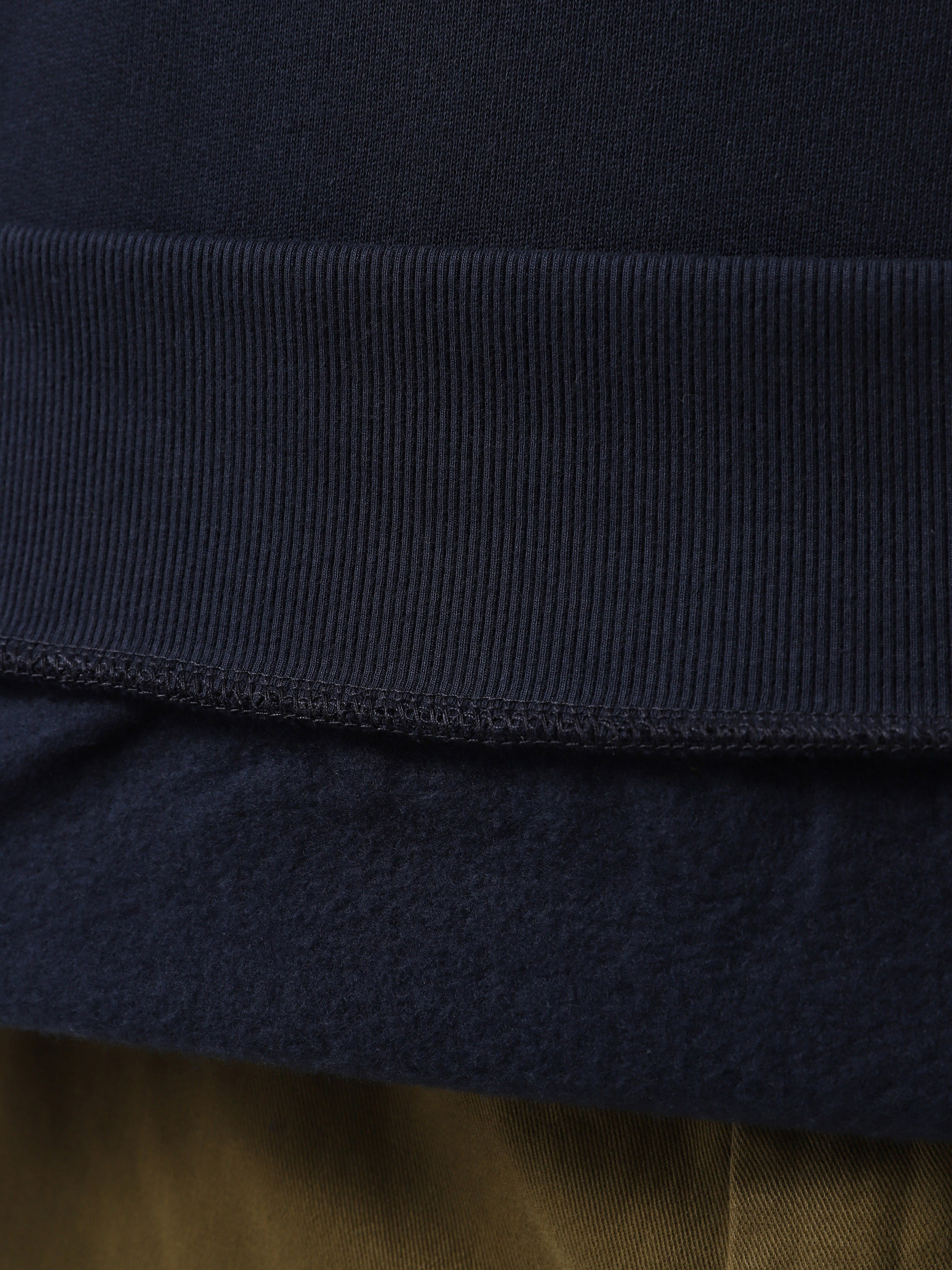 Худі та світшоти Timberland Woven Badge Crew Neck модель TB0A6UHJ433 Худі та світшоти Timberland Woven Badge Crew Neck модель TB0A6UHJ433 Фото