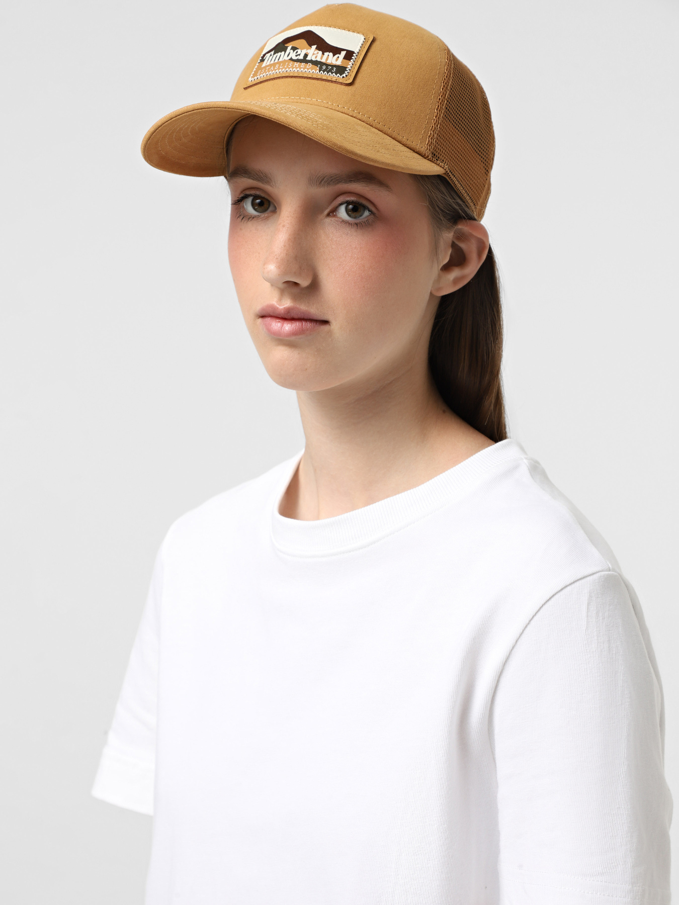 Шапки та кепки Timberland Mountain Patch Trucker модель TB0A61X2231 Шапки та кепки Timberland Mountain Patch Trucker модель TB0A61X2231 Фото