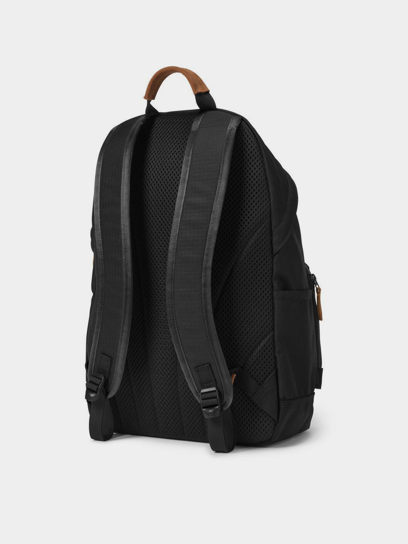 Рюкзаки Timberland Heritage Utility 26L модель TB0A434B001 Рюкзаки Timberland Heritage Utility 26L модель TB0A434B001 Фото
