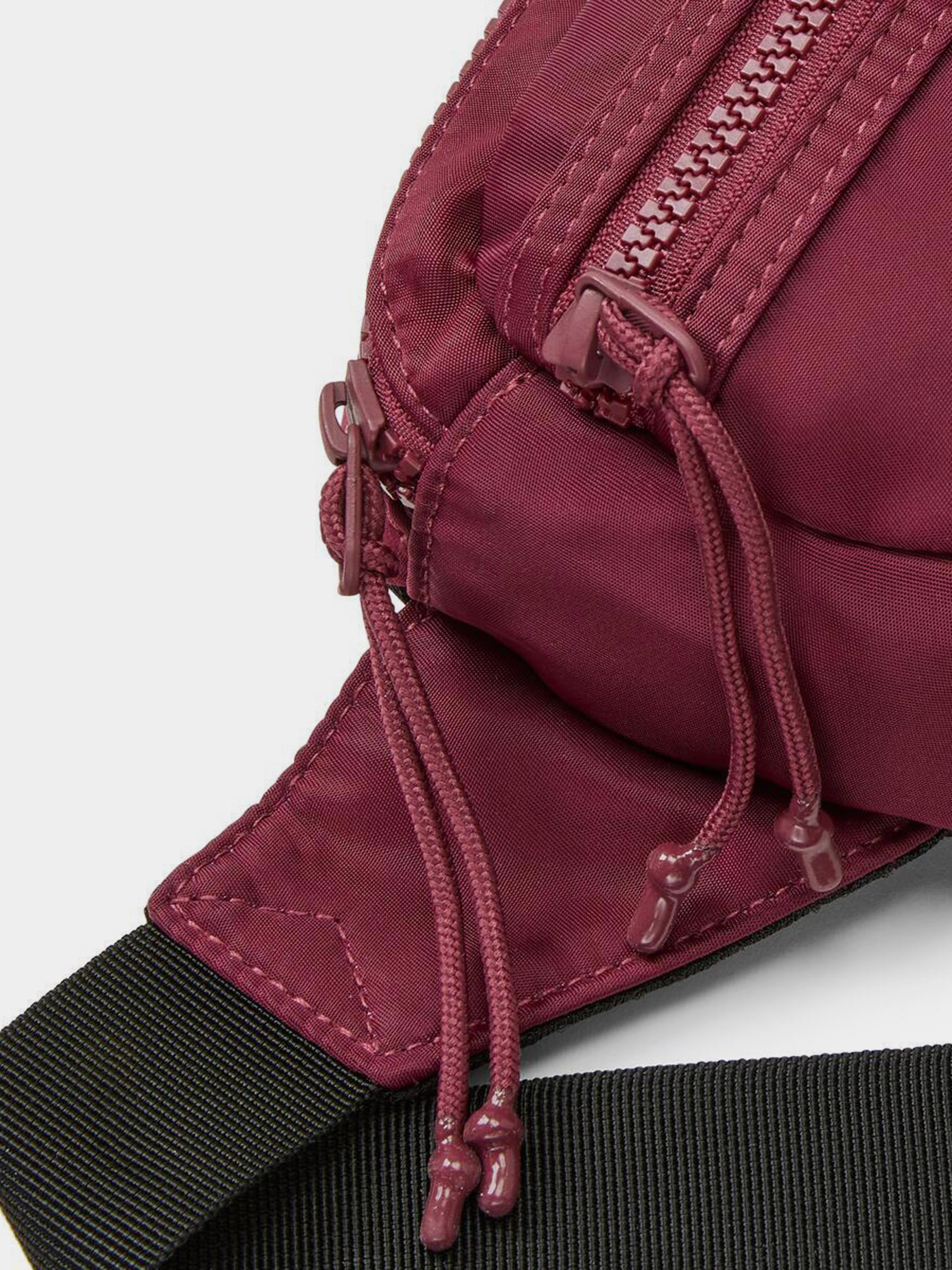 Сумки Timberland Nylon 1,5L модель TB0A66WF648 Фото