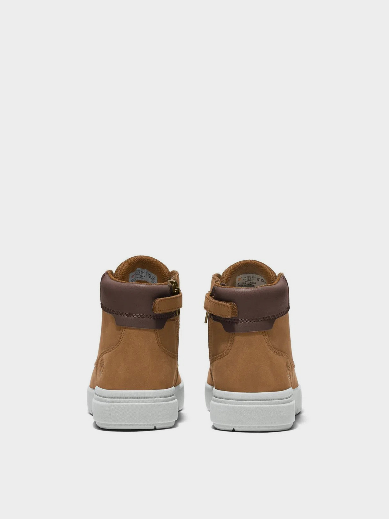 Черевики та чоботи Timberland Seneca Bay 6In Side Zip модель TB0A5RQV231 Черевики та чоботи Timberland Seneca Bay 6In Side Zip модель TB0A5RQV231 Фото