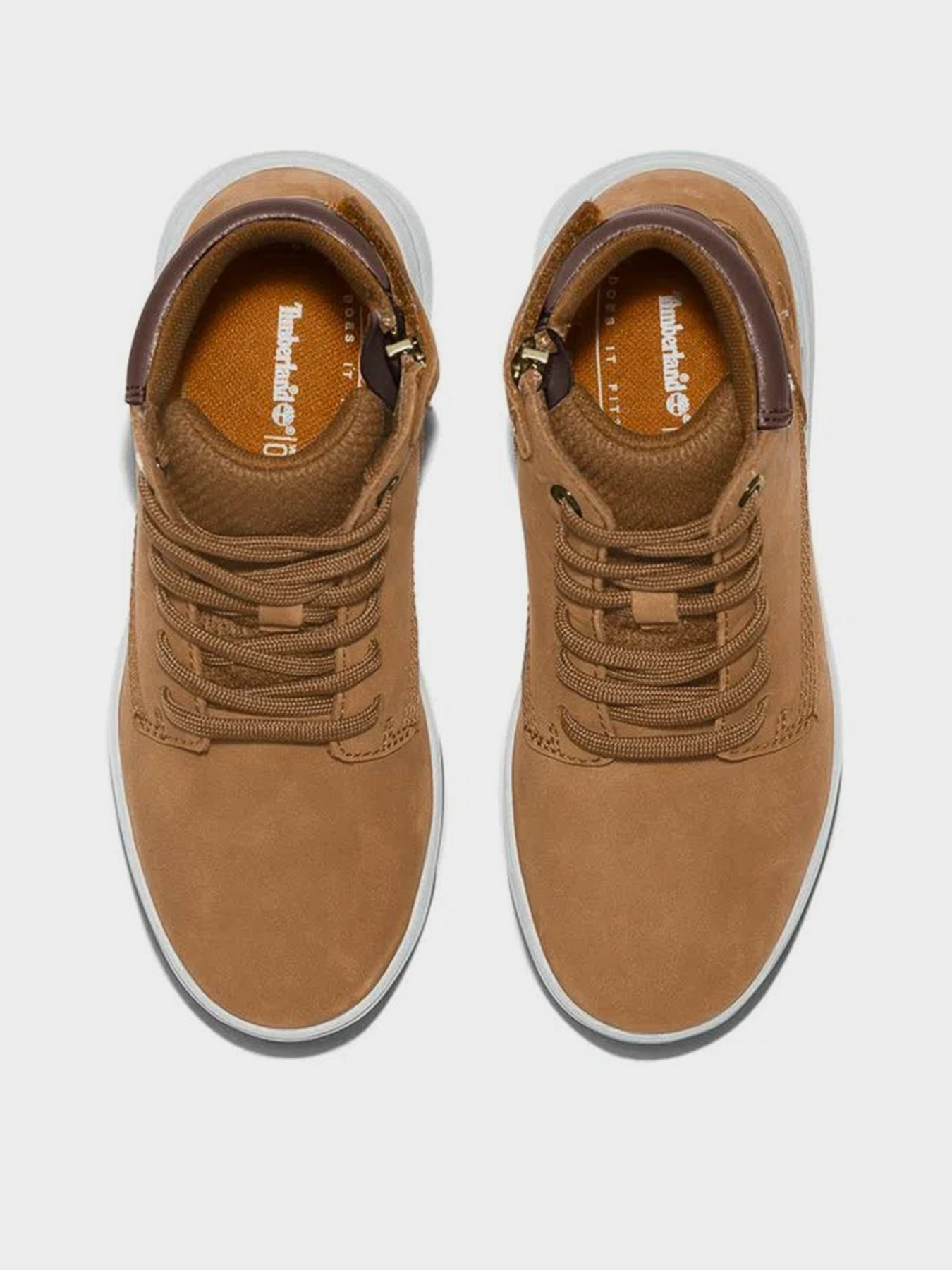 Черевики та чоботи Timberland Seneca Bay 6In Side Zip модель TB0A5RQV231 Черевики та чоботи Timberland Seneca Bay 6In Side Zip модель TB0A5RQV231 Фото