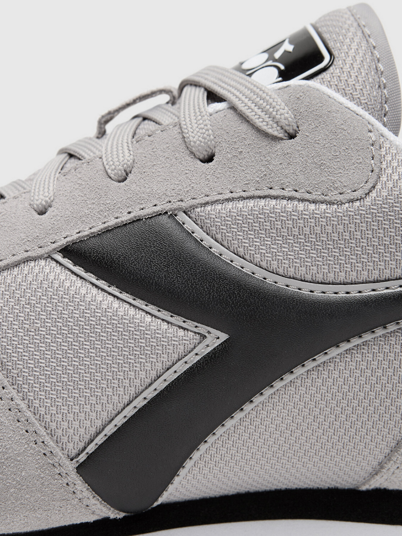 Кросівки DIADORA SIMPLE RUN модель 101.173745.C3666 Фото