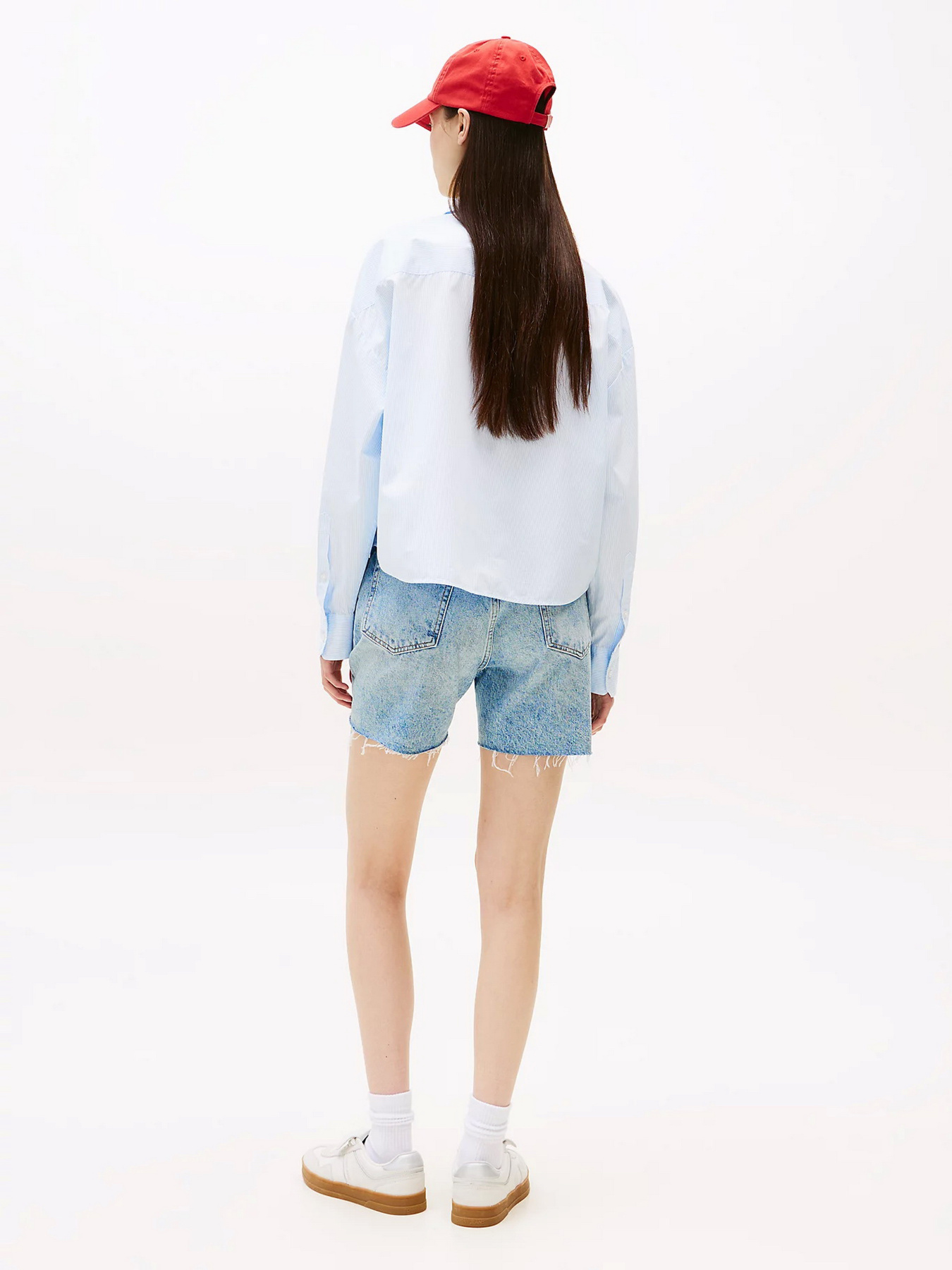 Сорочки Tommy Jeans модель DW0DW21400-0BC Фото