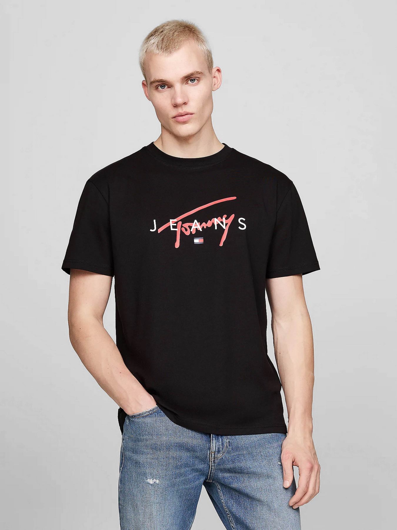 Футболки і поло Tommy Jeans модель DM0DM19683-BDS Футболки і поло Tommy Jeans модель DM0DM19683-BDS Фото