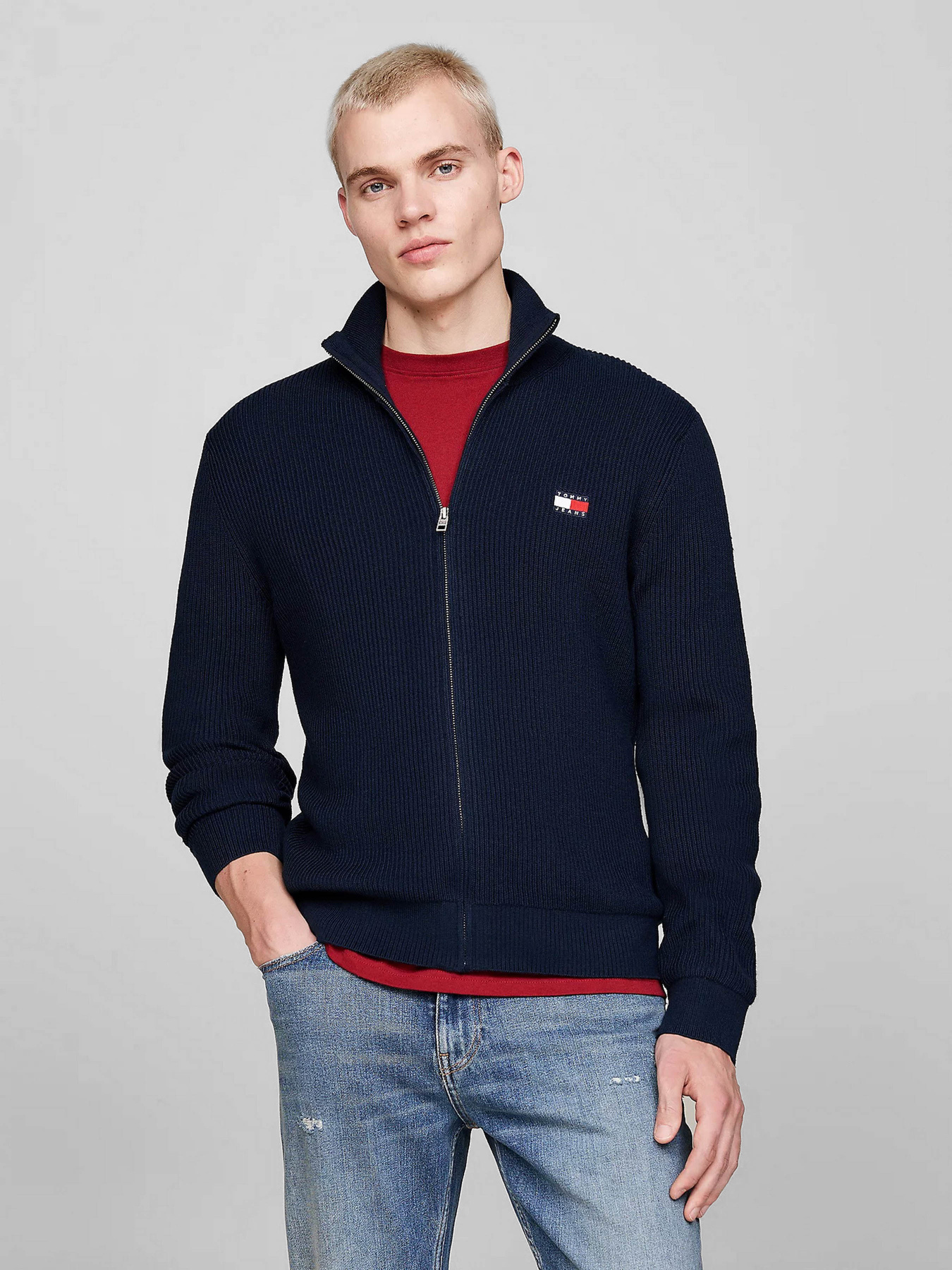 Худі та світшоти Tommy Jeans модель DM0DM19435-C1G Фото