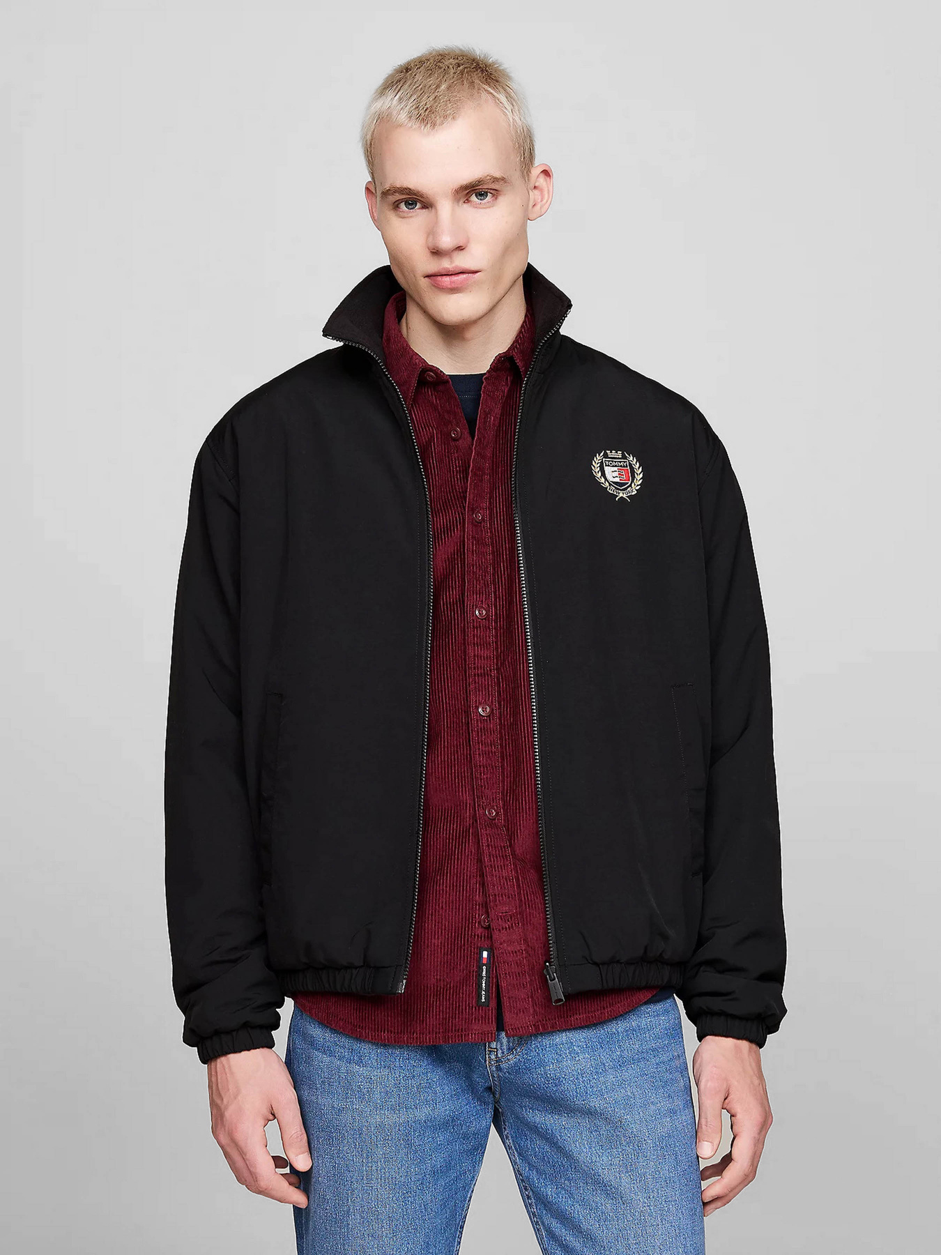 Куртки и дубленки Tommy Jeans модель DM0DM19643-BDS Фото