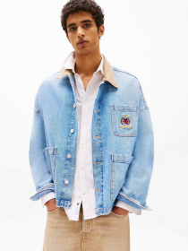 Куртки и дубленки Tommy Jeans модель DM0DM21049-1AB Фото