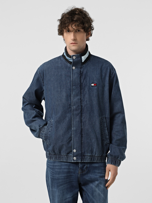 Куртки и дубленки Tommy Jeans модель DM0DM21155-1A4 Фото