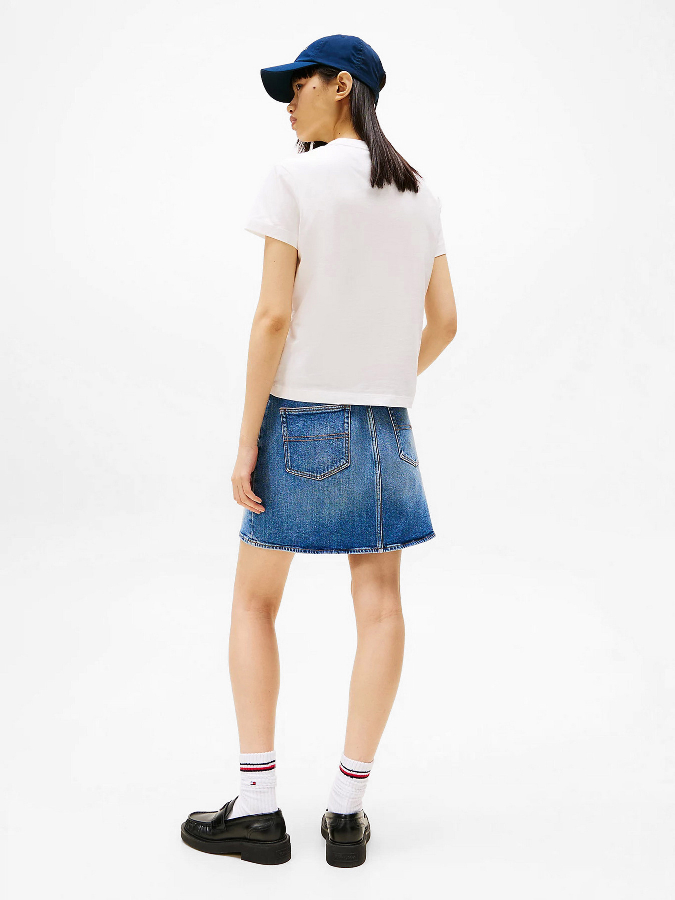 Футболки і поло Tommy Jeans модель DW0DW20153-YBL Фото