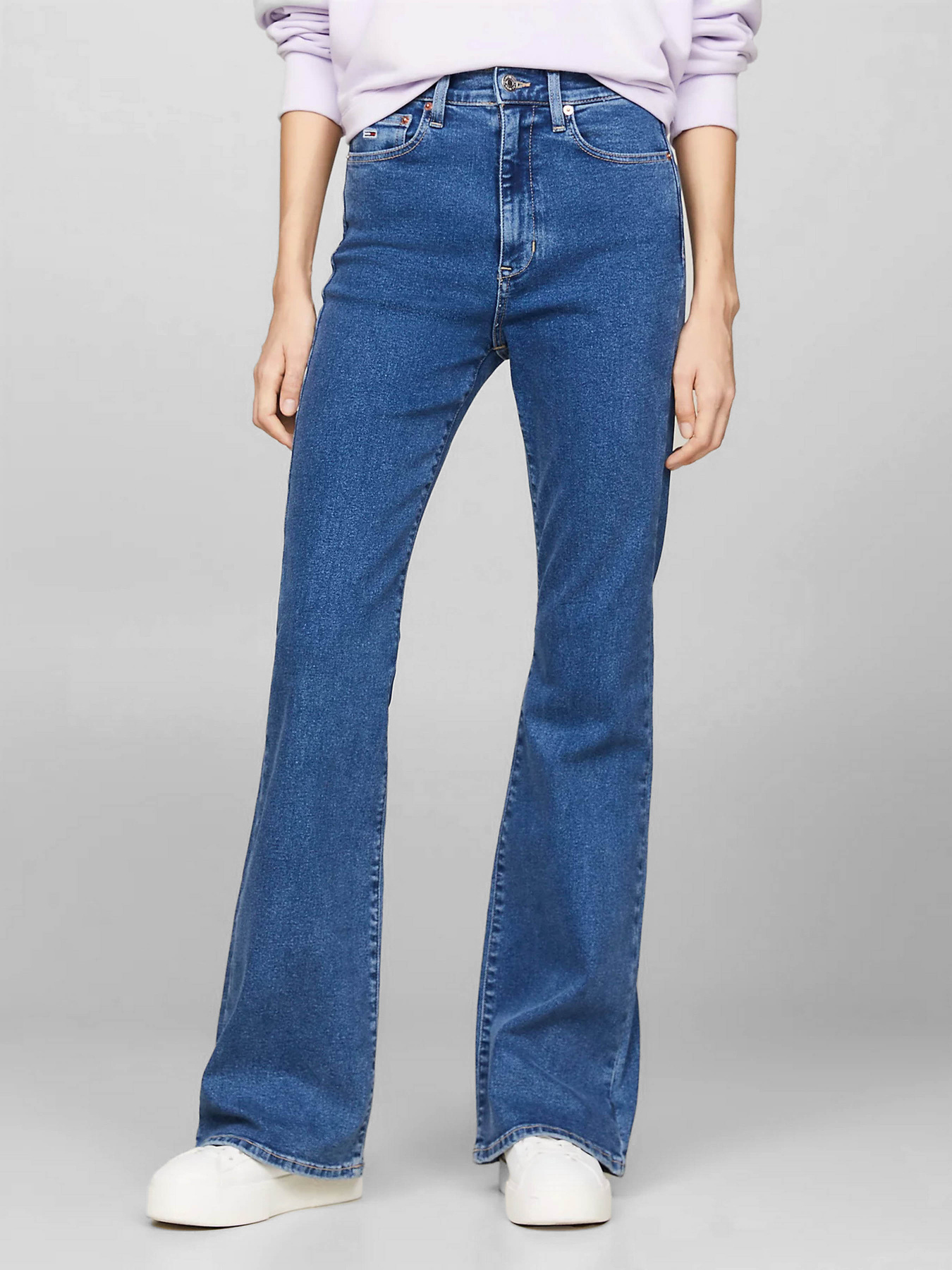 Джинсы Tommy Jeans модель DW0DW17631-1A5 Джинсы Tommy Jeans модель DW0DW17631-1A5 Фото