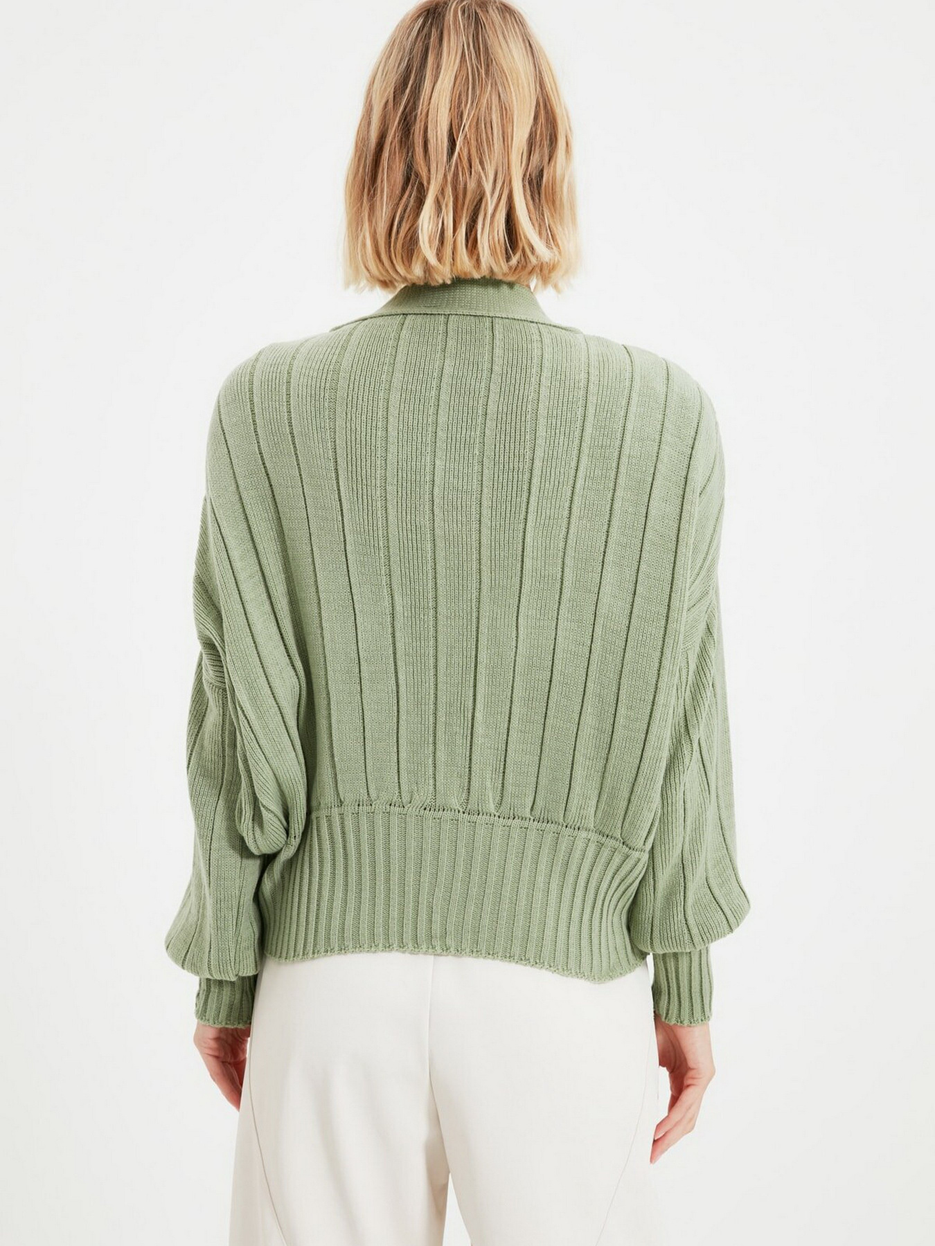 Свитры и кардиганы Trendyol модель TWOAW21HI0380/Mint Свитры и кардиганы Trendyol модель TWOAW21HI0380/Mint Фото