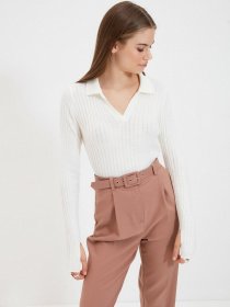 Свитры и кардиганы Trendyol модель TWOAW21KZ1113/Ekru Фото