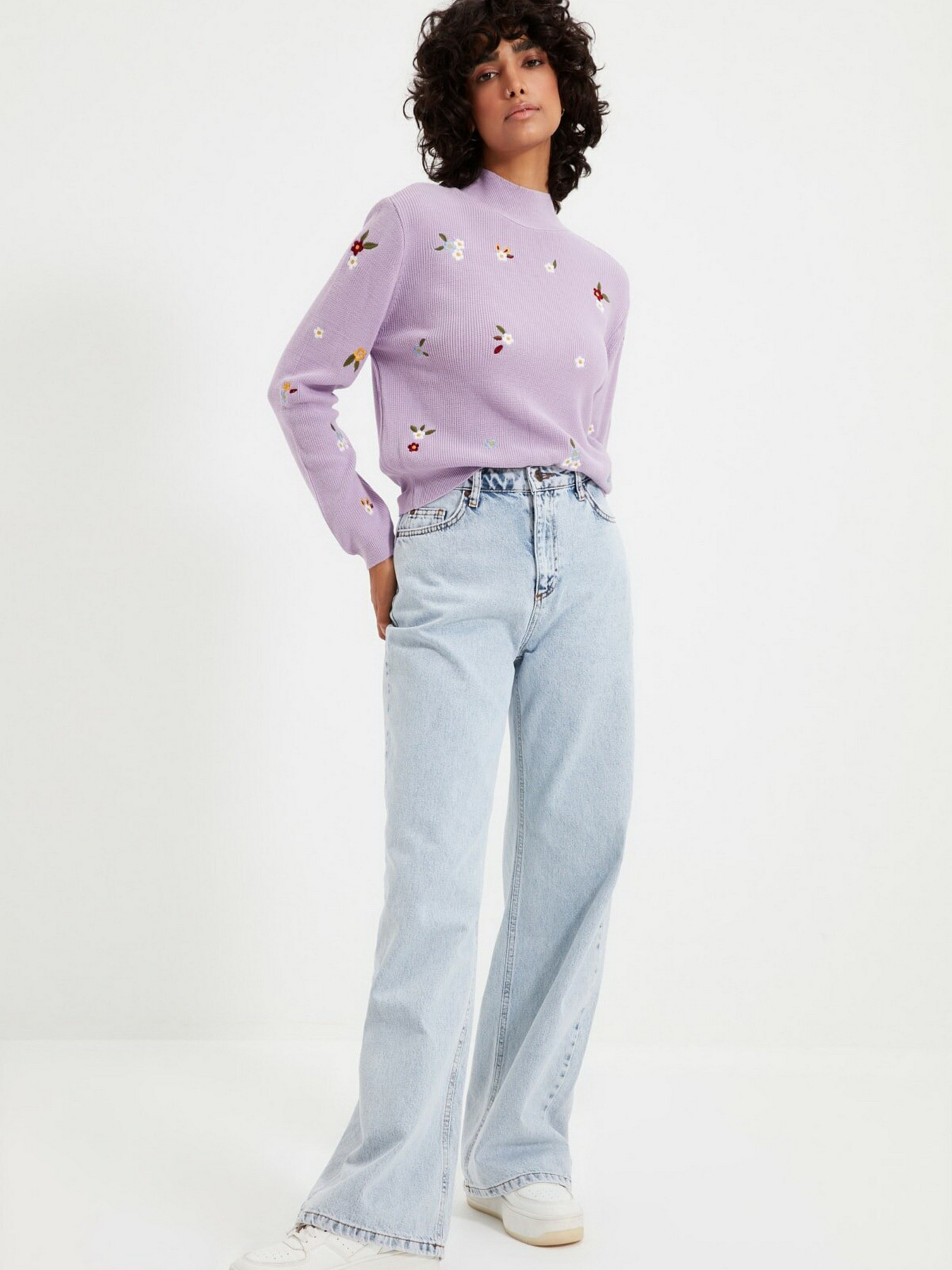 Свитры и кардиганы Trendyol модель TWOAW21KZ2106/Lila Свитры и кардиганы Trendyol модель TWOAW21KZ2106/Lila Фото