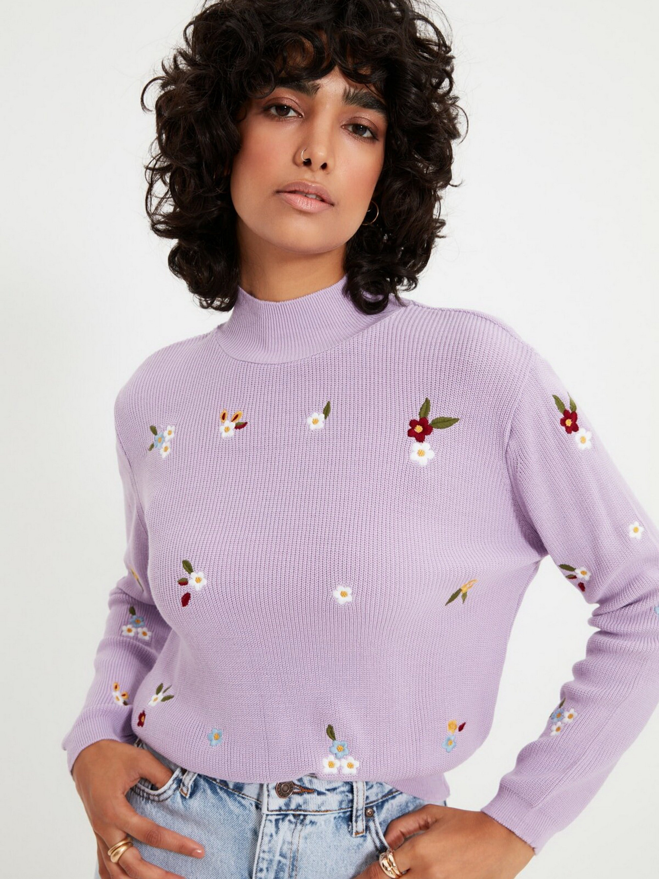 Свитры и кардиганы Trendyol модель TWOAW21KZ2106/Lila Свитры и кардиганы Trendyol модель TWOAW21KZ2106/Lila Фото