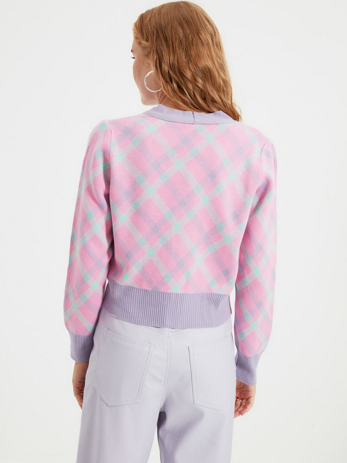 Свитры и кардиганы Trendyol модель TWOAW22HI0023/Lila Свитры и кардиганы Trendyol модель TWOAW22HI0023/Lila Фото