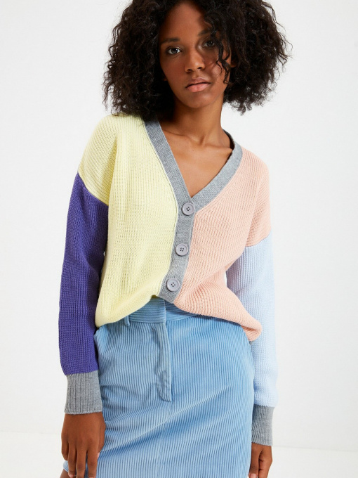 Свитры и кардиганы Trendyol модель TWOAW22HI0050/Sari Фото