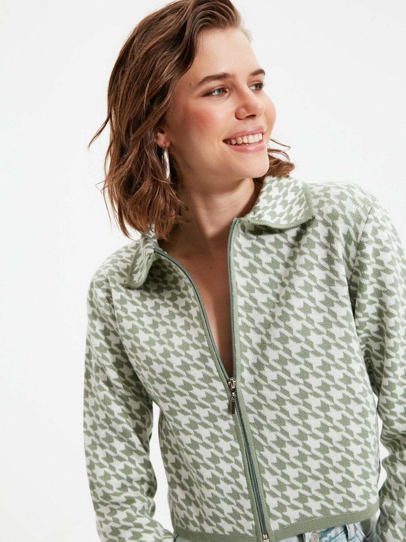 Свитры и кардиганы Trendyol модель TWOAW22HI0067/Mint Свитры и кардиганы Trendyol модель TWOAW22HI0067/Mint Фото