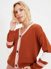 Свитры и кардиганы Trendyol модель TWOAW22HI0103/Kiremit Фото