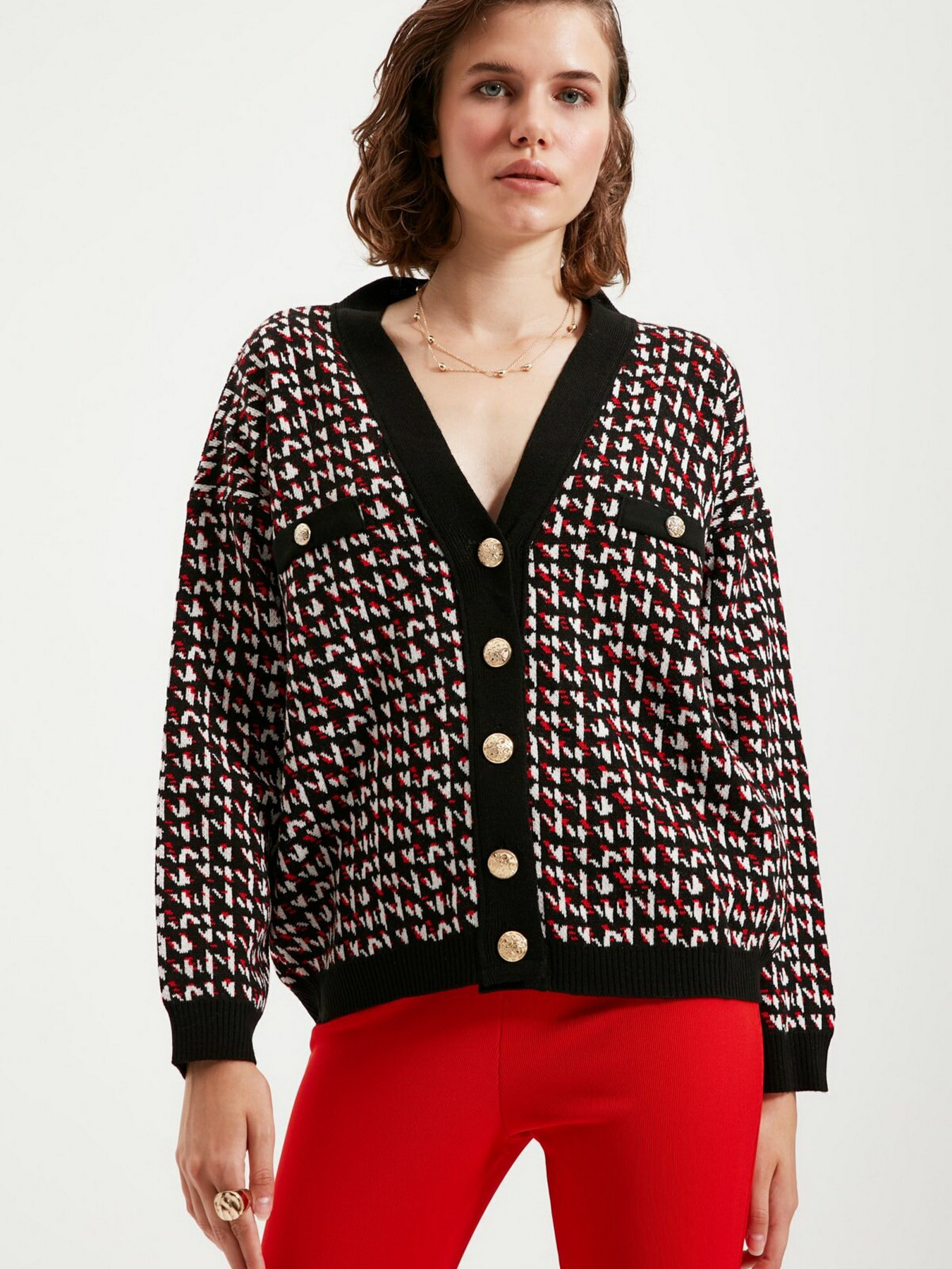 Свитры и кардиганы Trendyol модель TWOAW22HI0268/Siyah Свитры и кардиганы Trendyol модель TWOAW22HI0268/Siyah Фото