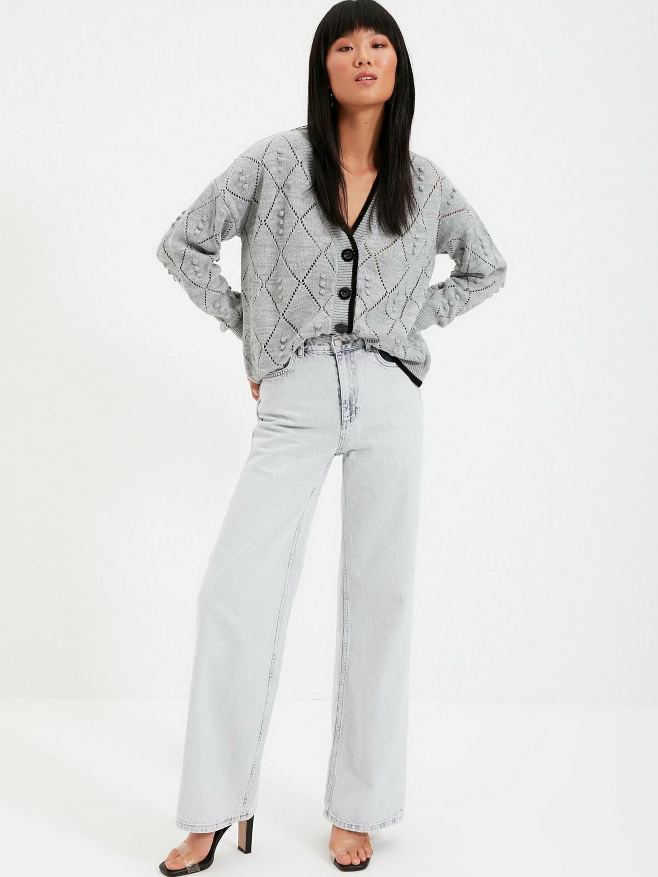 Светри та кардигани Trendyol модель TWOAW22HI0290/Gri Фото