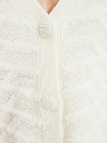 Свитры и кардиганы Trendyol модель TWOAW22HI0325/Ekru Фото