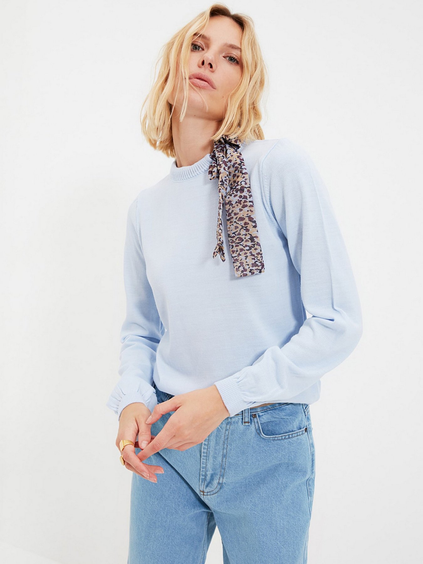 Свитры и кардиганы Trendyol модель TWOAW21KZ0962/Mavi Свитры и кардиганы Trendyol модель TWOAW21KZ0962/Mavi Фото
