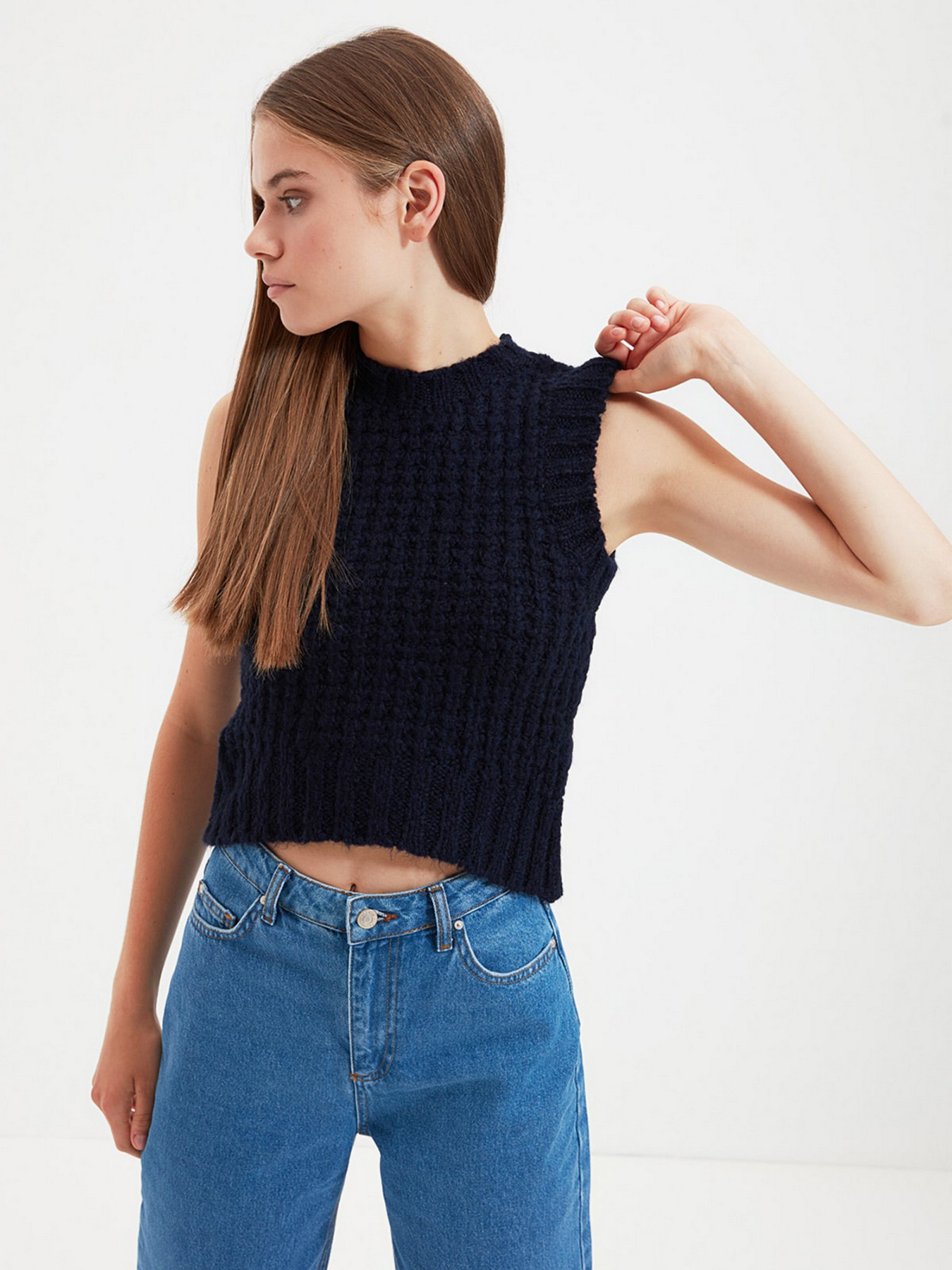 Свитры и кардиганы Trendyol модель TWOAW22BZ0002/Lacivert Свитры и кардиганы Trendyol модель TWOAW22BZ0002/Lacivert Фото