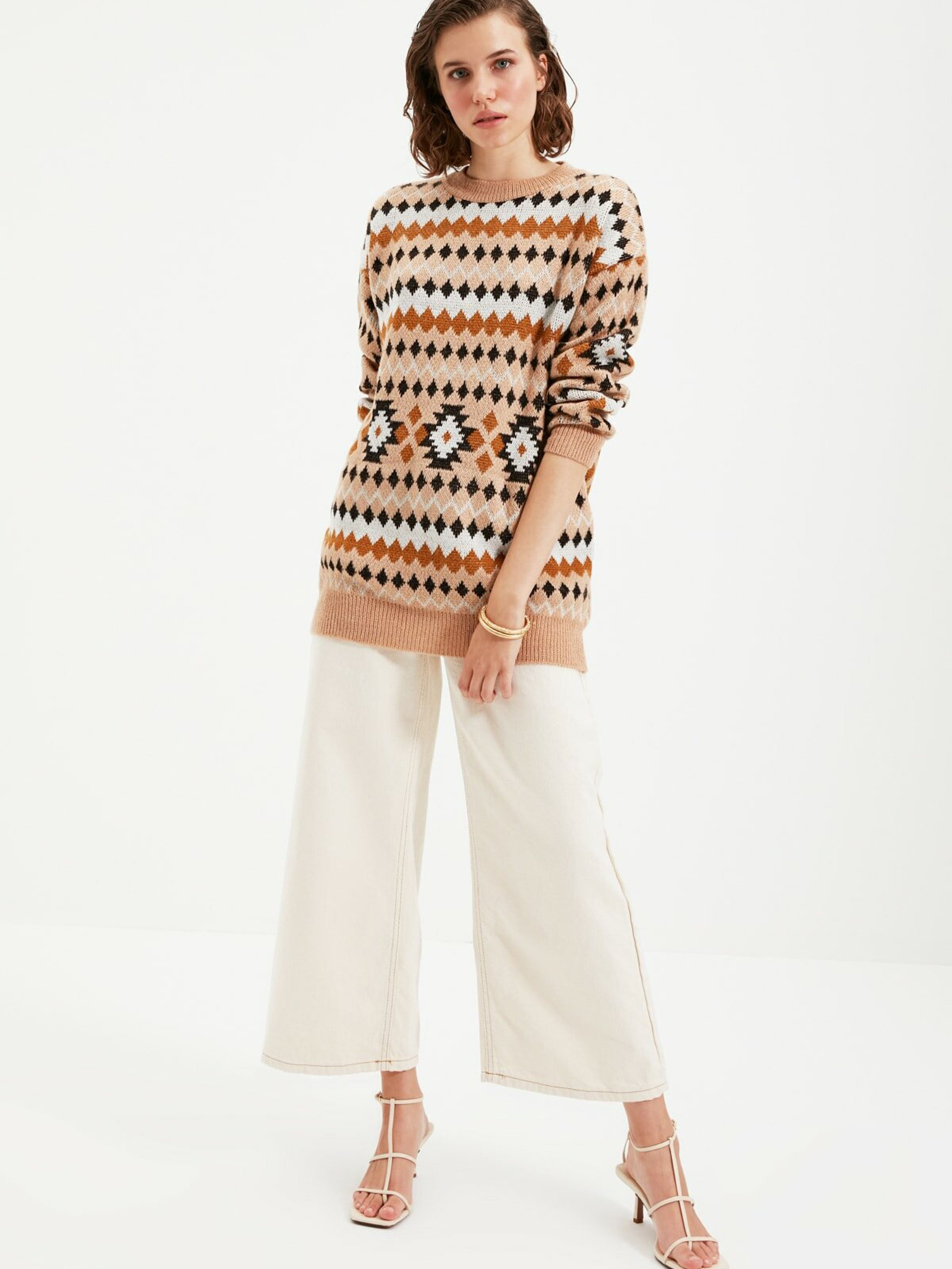Свитры и кардиганы Trendyol модель TWOAW22KZ0046/Camel Свитры и кардиганы Trendyol модель TWOAW22KZ0046/Camel Фото