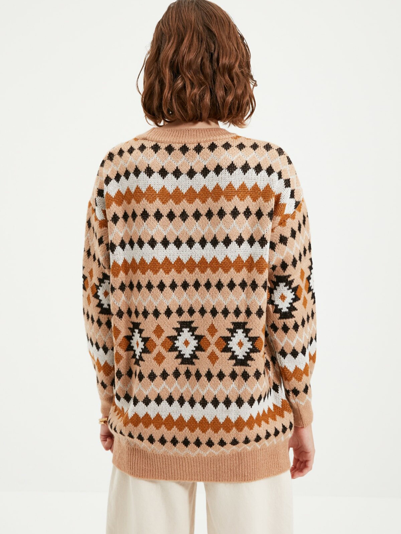 Свитры и кардиганы Trendyol модель TWOAW22KZ0046/Camel Свитры и кардиганы Trendyol модель TWOAW22KZ0046/Camel Фото