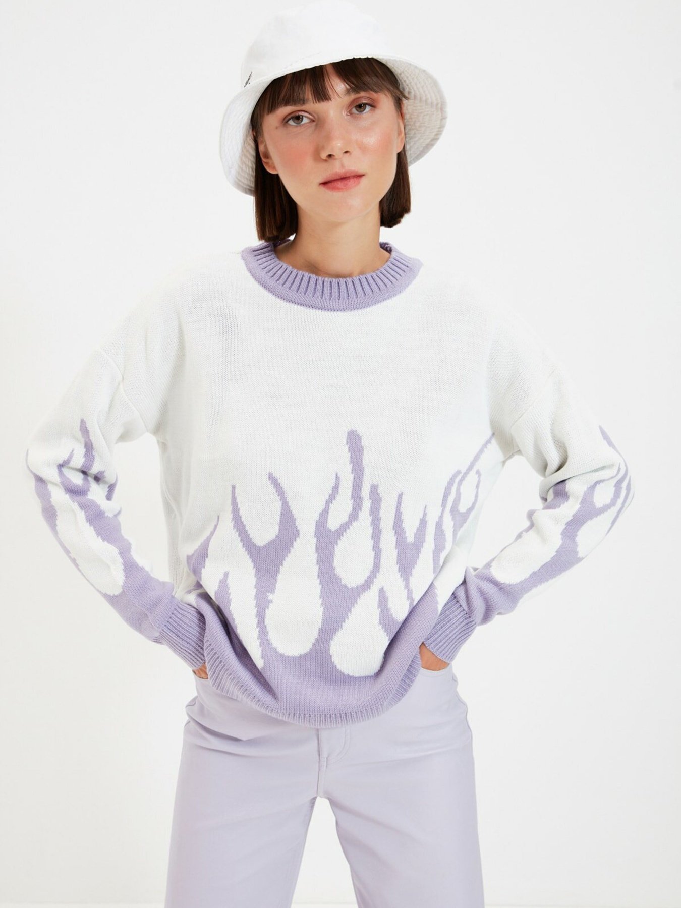 Свитры и кардиганы Trendyol модель TWOAW22KZ0061/Ekru Свитры и кардиганы Trendyol модель TWOAW22KZ0061/Ekru Фото