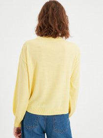 Свитры и кардиганы Trendyol модель TWOAW22KZ0211/Sari Фото