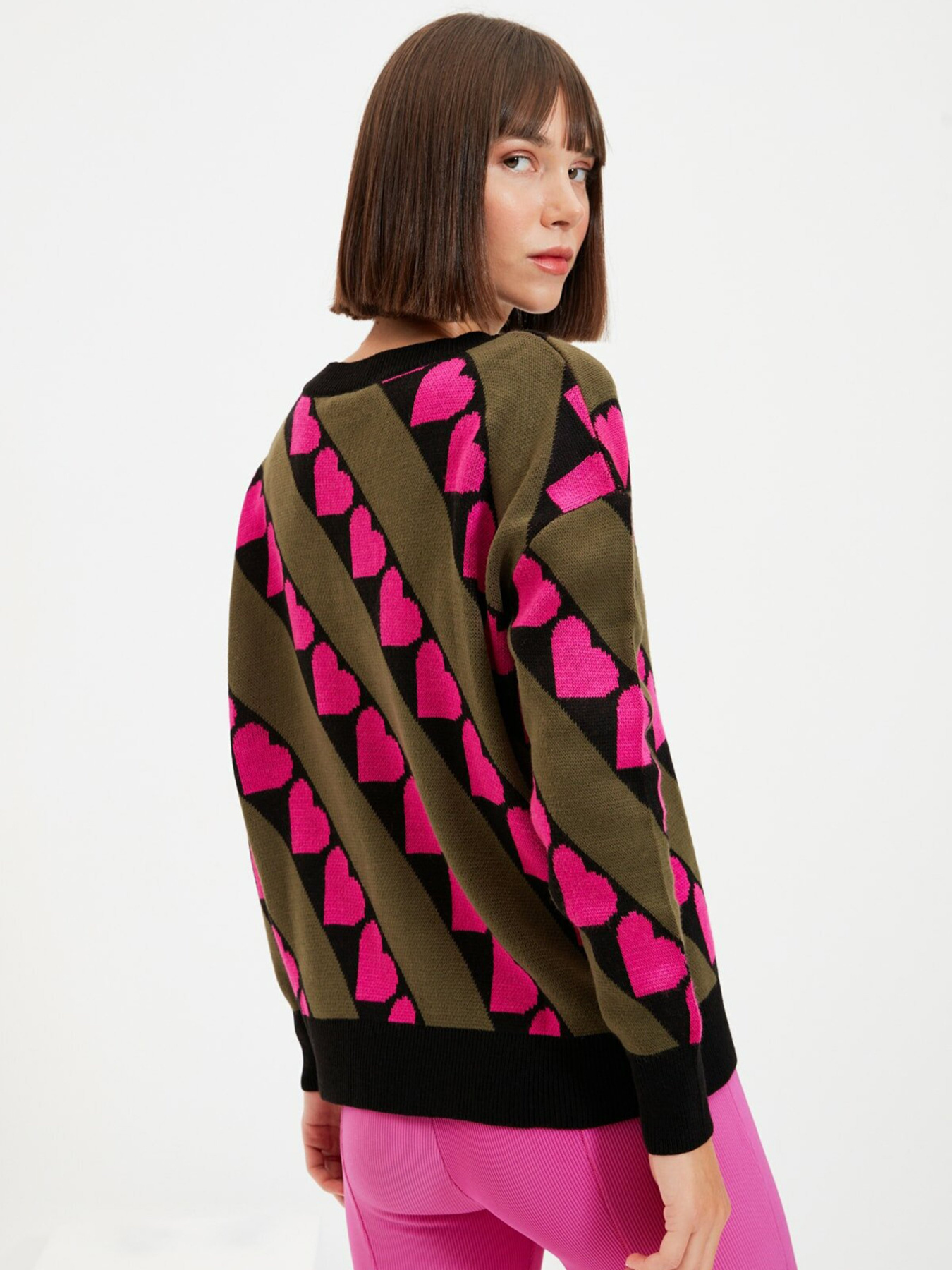 Свитры и кардиганы Trendyol модель TWOAW22KZ0228/Siyah Свитры и кардиганы Trendyol модель TWOAW22KZ0228/Siyah Фото