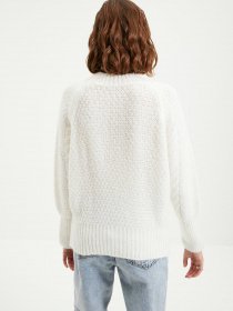 Свитры и кардиганы Trendyol модель TWOAW22KZ0234/Ekru Фото