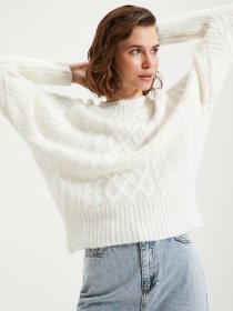 Свитры и кардиганы Trendyol модель TWOAW22KZ0234/Ekru Фото