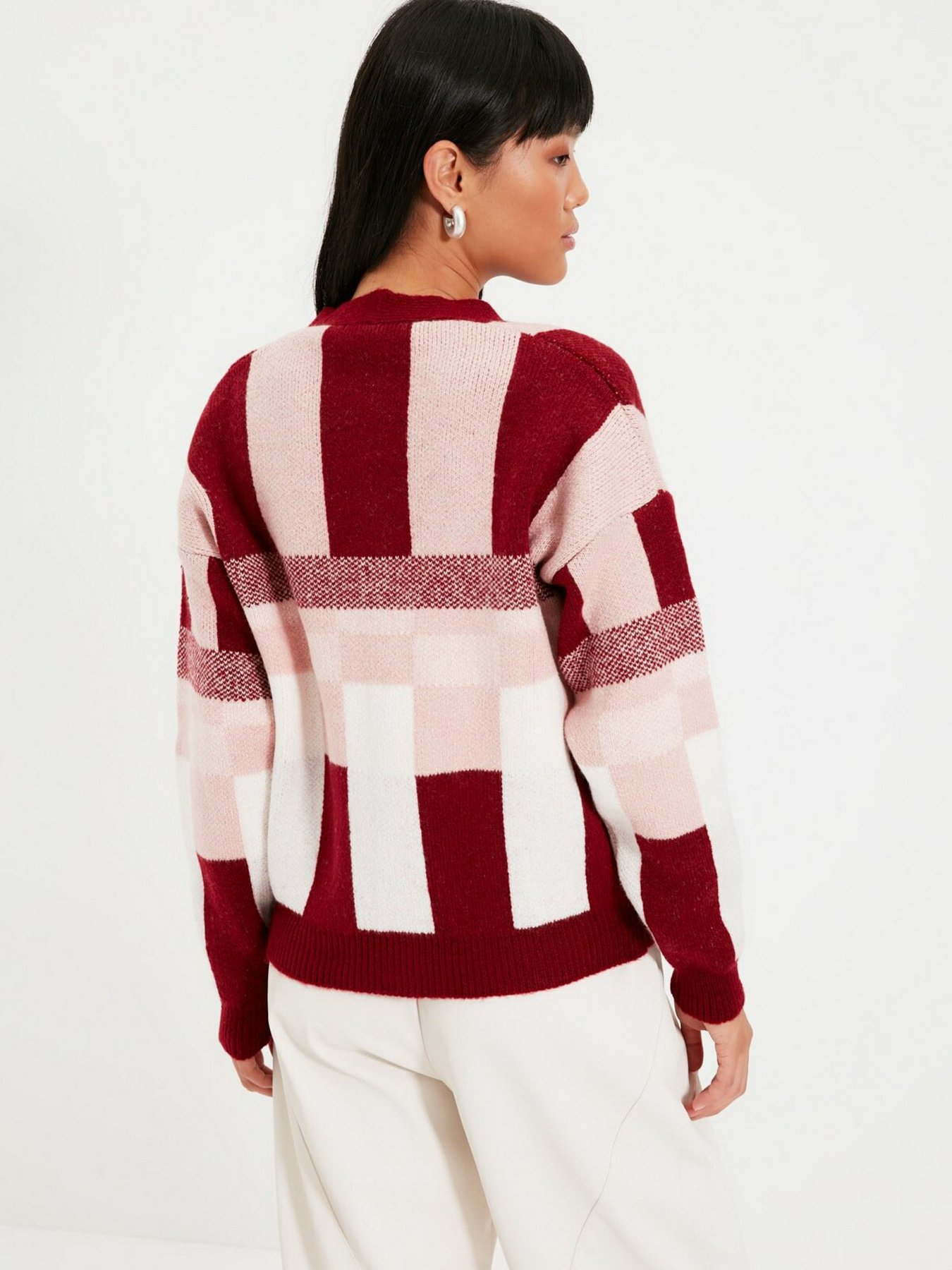 Свитры и кардиганы Trendyol модель TWOAW22HI0437/Bordo Свитры и кардиганы Trendyol модель TWOAW22HI0437/Bordo Фото