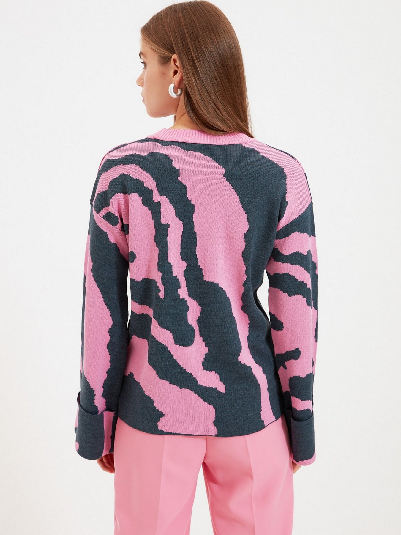 Свитры и кардиганы Trendyol модель TWOAW22KZ0229/Pembe Свитры и кардиганы Trendyol модель TWOAW22KZ0229/Pembe Фото