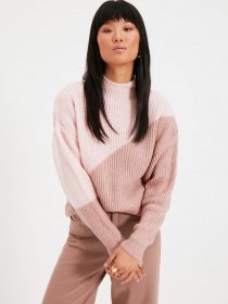 Свитры и кардиганы Trendyol модель TWOAW22KZ0238/Pudra Фото