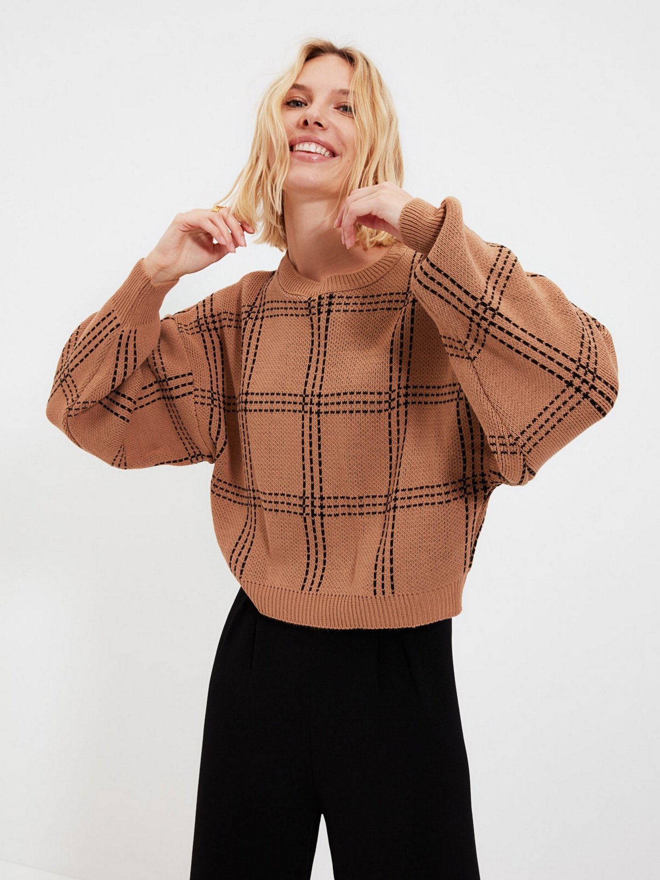 Свитры и кардиганы Trendyol модель TWOAW22KZ0514/Camel Фото