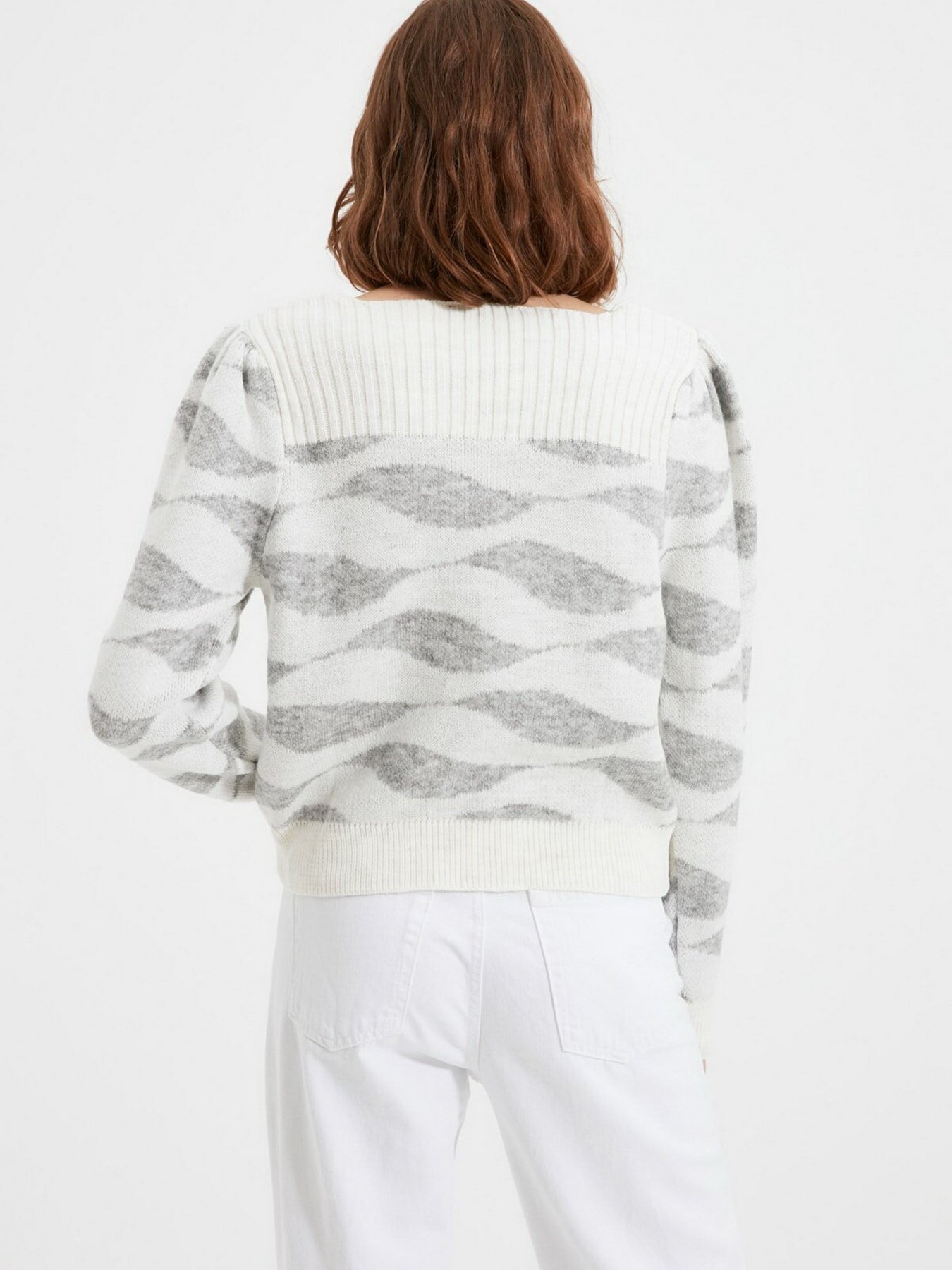 Свитры и кардиганы Trendyol модель TWOAW22KZ0461/Ekru Свитры и кардиганы Trendyol модель TWOAW22KZ0461/Ekru Фото
