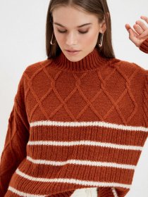 Свитры и кардиганы Trendyol модель TWOAW22KZ0462/Tarcin Фото