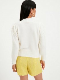 Свитры и кардиганы Trendyol модель TWOAW22KZ0506/Ekru Фото