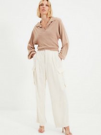 Свитры и кардиганы Trendyol модель TWOAW22KZ0508/Bej Фото