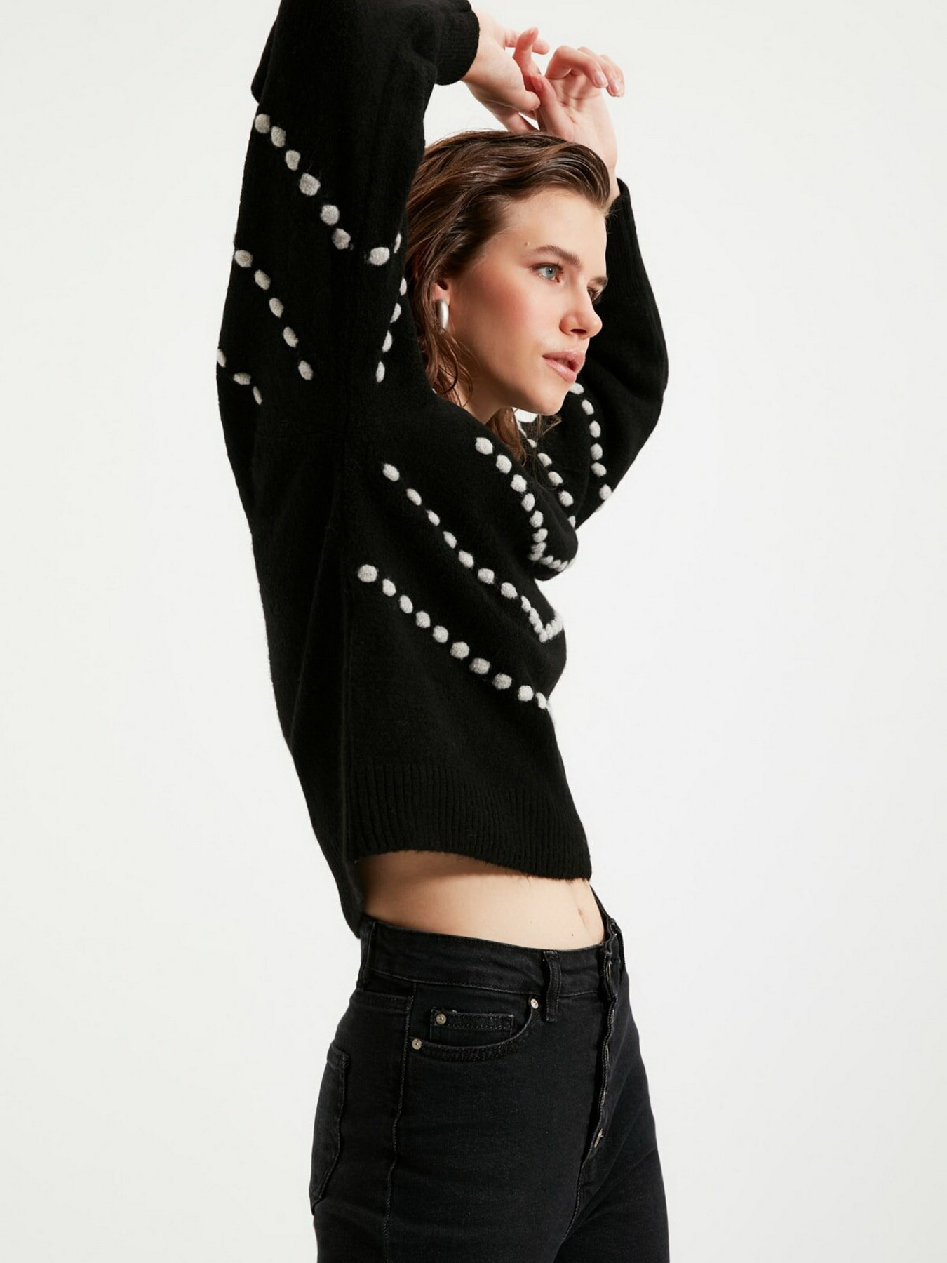 Свитры и кардиганы Trendyol модель TWOAW22KZ0707/Siyah Свитры и кардиганы Trendyol модель TWOAW22KZ0707/Siyah Фото