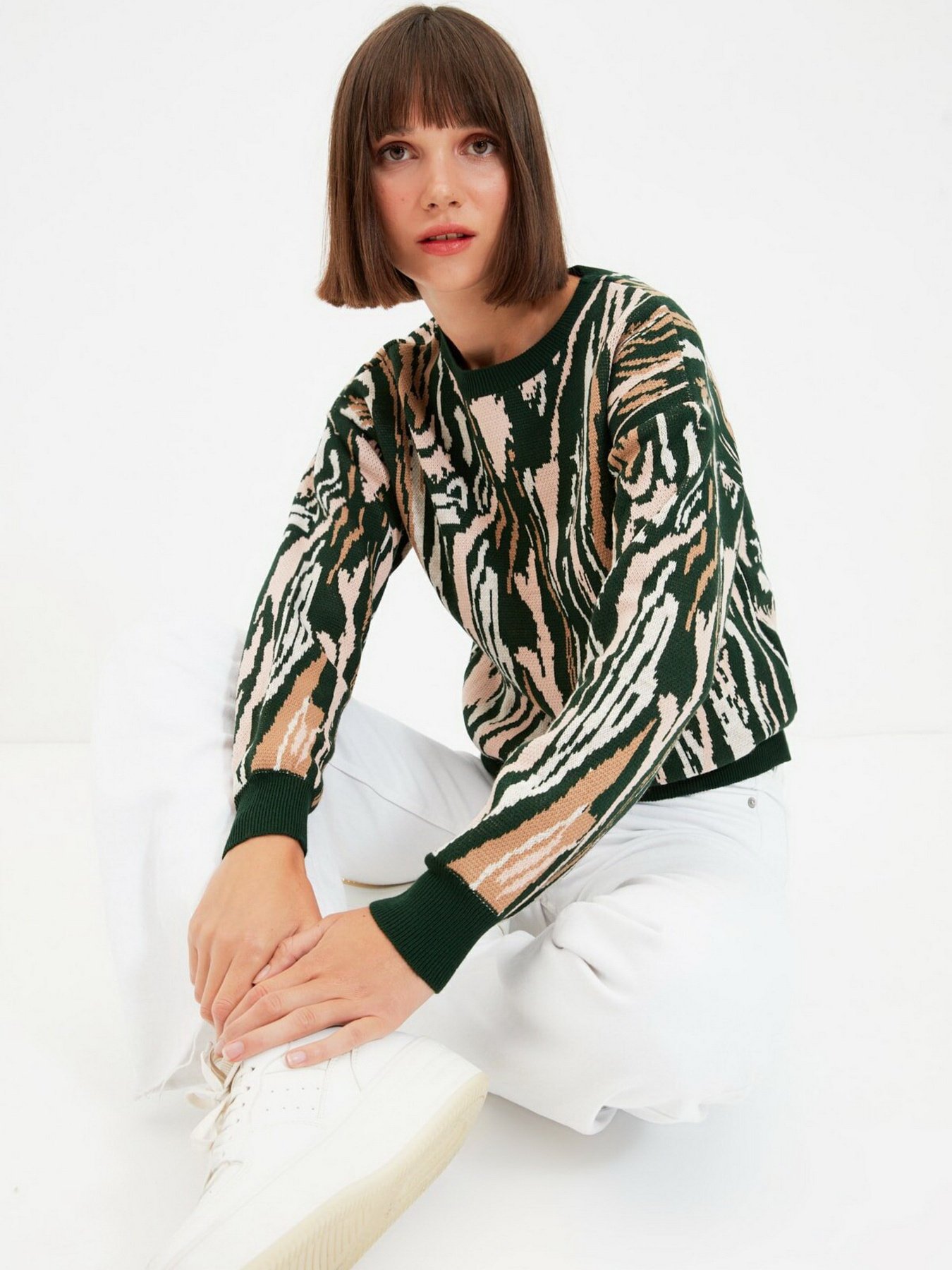 Свитры и кардиганы Trendyol модель TWOAW22KZ0909/Zumrut Yesili Фото