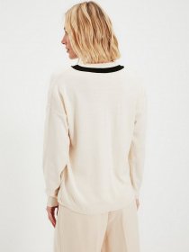 Свитры и кардиганы Trendyol модель TWOAW22KZ0975/Ekru Фото