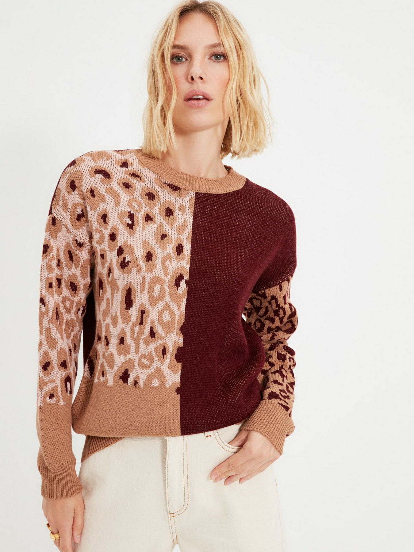 Свитры и кардиганы Trendyol модель TWOAW22KZ1011/Camel Фото