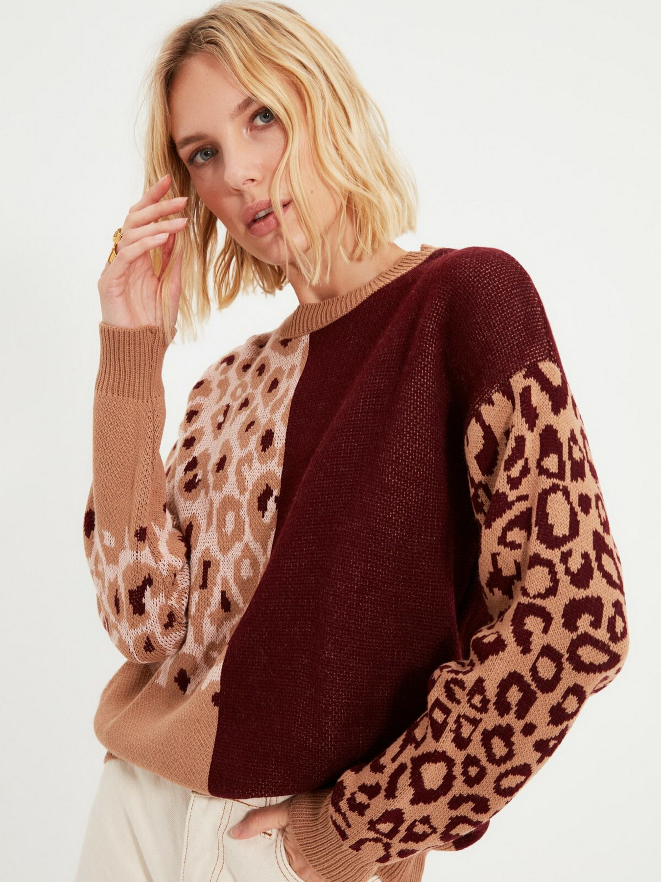 Свитры и кардиганы Trendyol модель TWOAW22KZ1011/Camel Фото